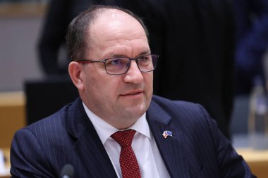 Brüksel, Belçika, 24 Mart 2025. Tarım Bakanı Marek VYBORNY, bir Avrupa Birliği tarım ve balıkçılık konseyi toplantısına katıldı