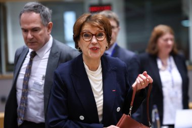 Brüksel, Belçika, 24 Mart 2025. Tarım Bakanı Annie GENEVARD bir Avrupa Birliği tarım ve balıkçılık konseyi toplantısına katıldı