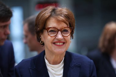 Brüksel, Belçika, 24 Mart 2025. Tarım Bakanı Annie GENEVARD bir Avrupa Birliği tarım ve balıkçılık konseyi toplantısına katıldı