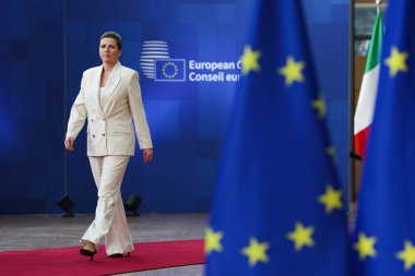 Danimarka Başbakanı Mette Frederiksen, AB Zirvesi 'nin başında 20 Mart 2025' te Brüksel 'deki AB genel merkezinde basın açıklaması yaptı..