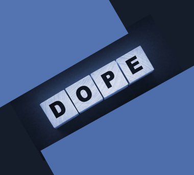 Ahşap bloklar için uyuşturucu kelimesi. Bağımlılık konsepti. Sağlık hizmetleri kavramı.