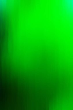 Işığın kırılması ve yüzeylerin vurgulanması ile mavi renklerde soyut kristal arkaplan.