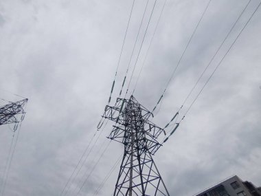 yüksek voltaj kulesi, elektrik iletimi