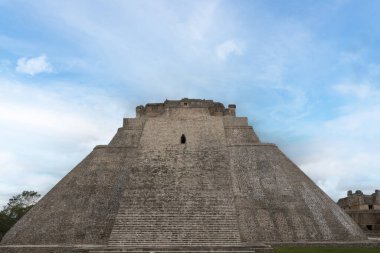 Sihirbaz Piramidi, Maya Tapınağı, Uxmal, Meksika
