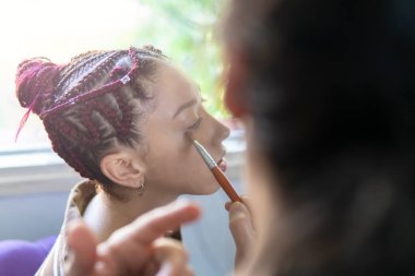 Mükemmel bir cilt işçiliği: bir makyözün yeteneği