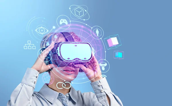 Businesswoman Working Glasses Metaverse Hologram Hud Accessories Icons Online Connection — Photo