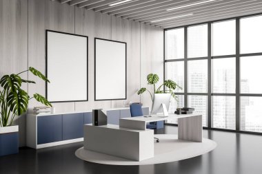 Modern iş masası ve bilgisayar, yan görüş, gökdelenlerin panoramik penceresi. Dolap ve dekorlu bir işyeri. İki tane tuval poster. 3B görüntüleme