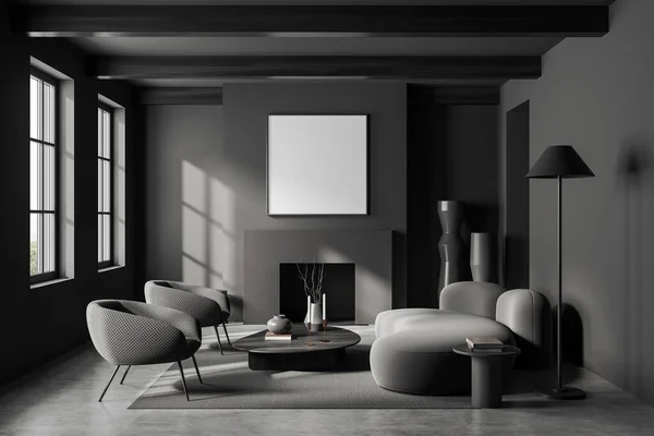 黑暗的客厅里有两把扶手椅和沙发 壁炉里有咖啡桌 灰色混凝土地板上的全景窗和地毯 把空白海报装模作样 3D渲染 — 图库照片