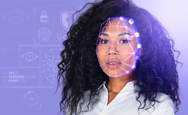 Attractive African American Businesswoman Watching Digital Interface Facial Recognition Robot — Zdjęcie stockowe