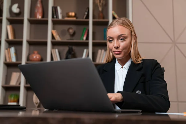 Pleased Attractive Businesswoman Wearing Formal Wear Sitting Typing Laptop Office —  Fotos de Stock