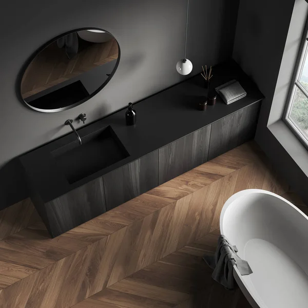 Top View Dark Bathroom Interior Bathtub Mirror Sink Liquid Soap — Stok fotoğraf
