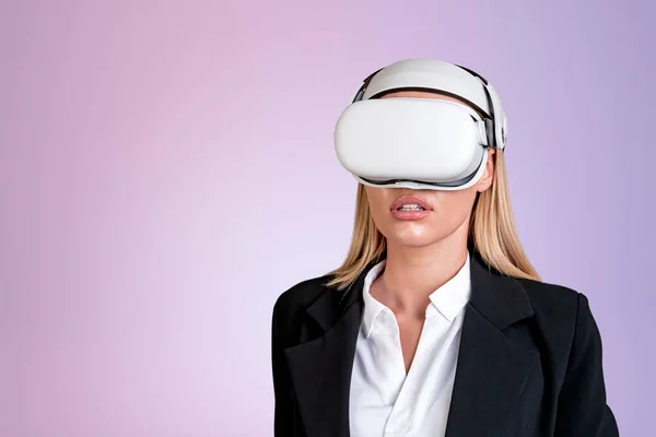 Businesswoman Wearing Headset Watching Metaverse Reality Empty Pink Wall Background —  Fotos de Stock