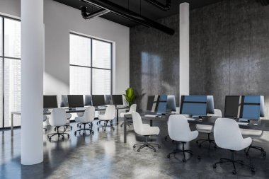 Koltuklar, bilgisayar, yan görünüş, gri beton zemin. Singapur şehir manzarasında panoramik pencere ile birlikte açık alan çalışması. 3B görüntüleme