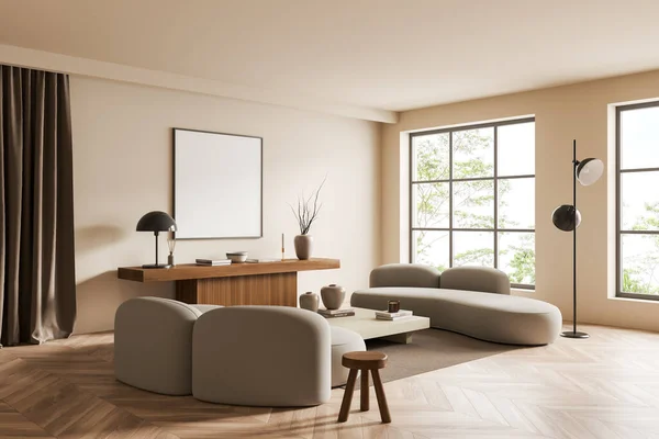 Beige Wohnzimmer Interieur Zwei Sofa Und Couchtisch Seitenblick Hartholzboden Panoramafenster — Stockfoto