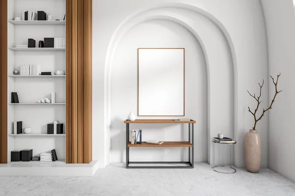 Weißes Wohnzimmerinterieur Mit Minimalistischem Regal Und Dekoration Auf Ständer Heller — Stockfoto