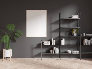 Gri duvarları, ahşap zemini, kitaplığı ve dikey poster çerçevesi olan minimalist şık oturma odasının içi. Köşedeki büyük saksı bitkisi. 3d oluşturma