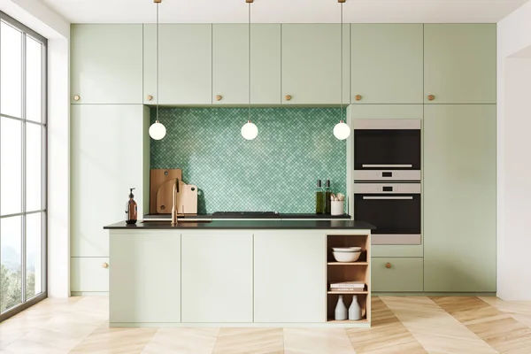 白と緑のモザイク壁 木製の床 ライトグリーンの食器棚やキャビネットや島とモダンなキッチンのインテリア 3Dレンダリング — ストック写真