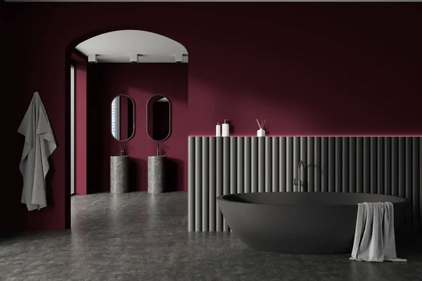 Küvetli Karanlık Banyo Çift Lavabo Aksesuarlar Gri Beton Zemin Model — Stok fotoğraf