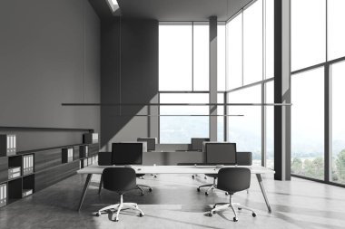 Masasında koltuklar ve bilgisayar olan karanlık bir ofis, gri beton zemin. Büfe ve iş dosyalarıyla birlikte çalışma alanı. Kırsal kesimde panoramik pencere. 3B görüntüleme