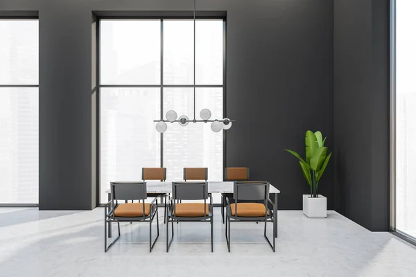 现代会议室内有椅子和餐桌 轻质混凝土地板 新加坡城市全景窗口 3D渲染 — 图库照片