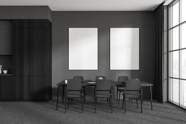Interior Cozinha Escura Com Cadeiras Mesa Jantar Piso Concreto Cinza — Fotografia de Stock