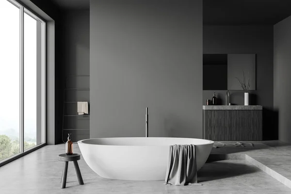 黑暗的浴室内部与浴缸 水池和毛巾轨道梯子 讲台和灰色混凝土地板 乡村的全景窗户 模拟复制空间空墙 3D渲染 — 图库照片