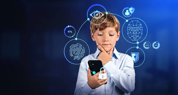 Pensive School Boy Telefonem Rukou Bradě Biometrickým Skenovacím Hologramem Rozpoznáváním — Stock fotografie