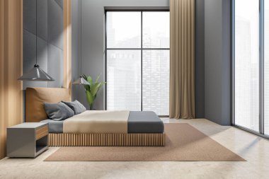 Gri otel odasının içinde yatak odası, lambalı komodin, yan görüş, bej beton zeminde halı. Singapur şehir manzarasında panoramik pencere. 3B görüntüleme