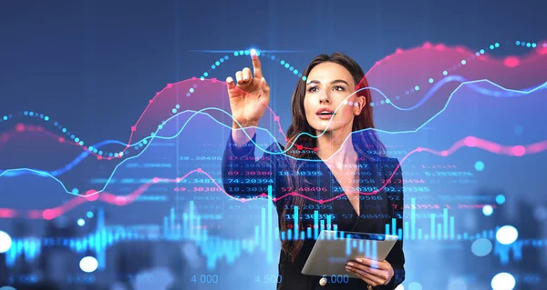 ビジネス女性の指は 仮想画面 外国為替株式市場のホログラム 金融分析や統計 数字とバーチャートに触れる 事業研究の概念 — ストック写真