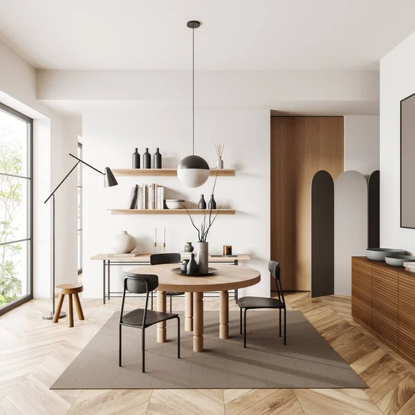 Weiße Wohnzimmereinrichtung Mit Stühlen Und Esstisch Regal Mit Büchern Und — Stockfoto