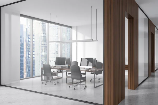 Coworking Space Interieur Mit Sesseln Und Schreibtisch Seitenblick Glastüren Büroraum — Stockfoto