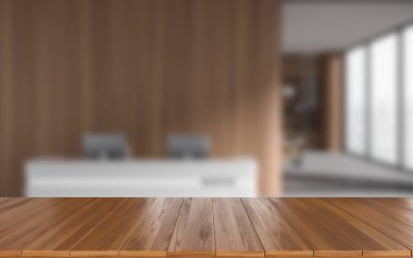 İş ürünleri sergisi için boş ahşap masayı hazırla. Resepsiyon masası ve bilgisayar olan ahşap ofis içi. Panoramik pencere ve CEO odası. 3B görüntüleme