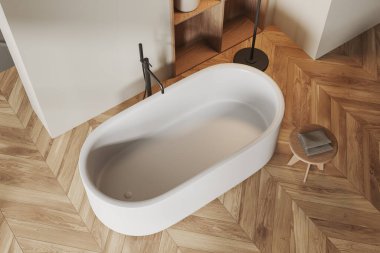 Minimalist banyo manzarası parke zeminde küvetli. Sıcak otel banyo köşesinde iskemle ve havlu, rafta aksesuarlar. 3B görüntüleme