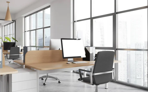 Interior Kantor Modern Dengan Dinding Putih Meja Kayu Dan Pura — Stok Foto