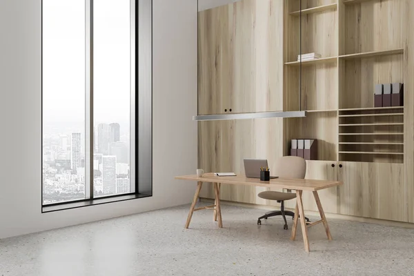 Weiße Moderne Büroeinrichtung Mit Laptop Auf Dem Schreibtisch Seitenansicht Grauer — Stockfoto
