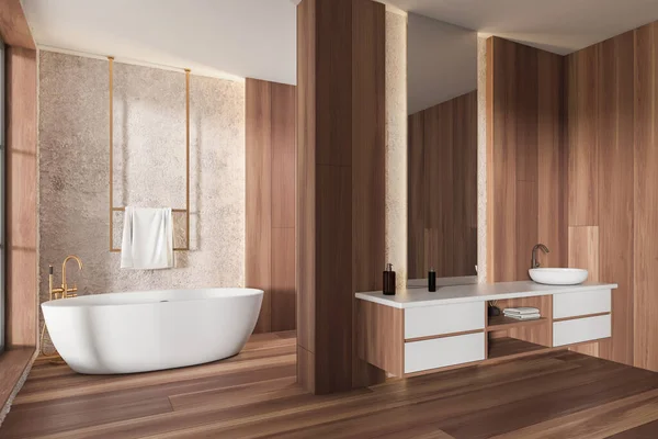 木制酒店浴室内部与水池和镜子 侧视图 白色浴缸与毛巾在铁路 黄金水龙头和硬木地板 3D渲染 — 图库照片