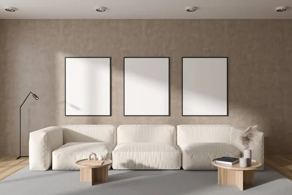 米色客厅内部有沙发 咖啡桌与现代装饰 地毯在硬木地板上 三幅画布是连在一起的 3D渲染 — 图库照片
