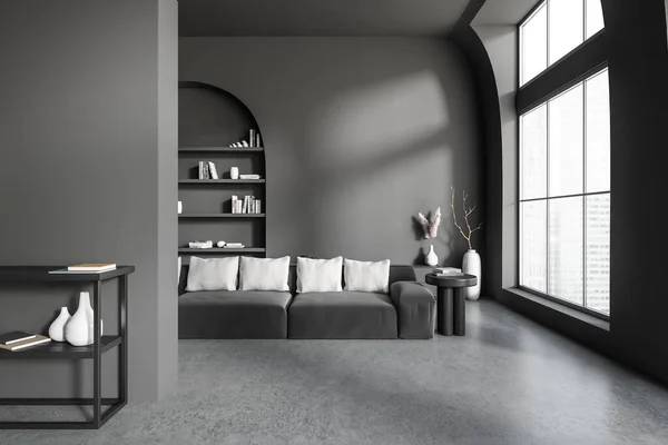 ソファ サイドボード モダンな装飾 グレーのコンクリートの床と棚の暗いリビングルームのインテリア 高層ビルのパノラマの窓 灰色の壁をふさいで 3Dレンダリング — ストック写真