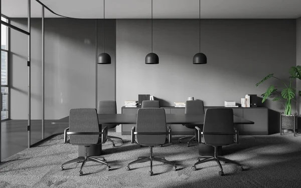 Interior Elegante Sala Reuniões Escritório Com Paredes Cinza Escuro Piso — Fotografia de Stock