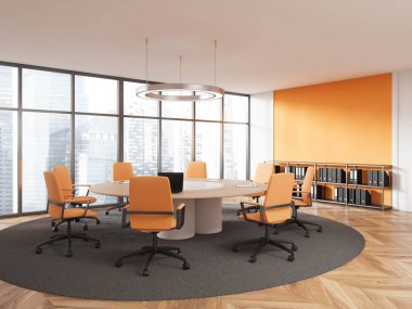 Beyaz ve turuncu duvarlı modern toplantı odasının içi, ahşap zemin, turuncu sandalyeli toplantı masası ve klasörlü dolap. 3d oluşturma