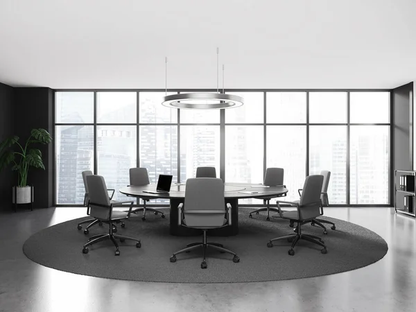 Ciemne Wnętrze Pokoju Biznesowego Fotelami Stołem Konferencyjnym Dywan Szarej Betonowej — Zdjęcie stockowe