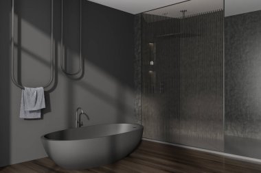 Küvet ve havluyla kaplı karanlık banyo, yan görüş, cam bölmeli lüks duş. Ahşap zeminli modern banyo köşesi. 3B görüntüleme