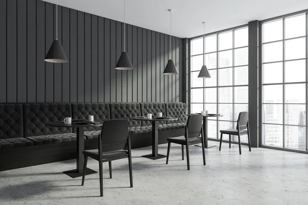 Vista Esquina Interior Moderno Café Oscuro Con Paredes Grises Ventana —  Fotos de Stock