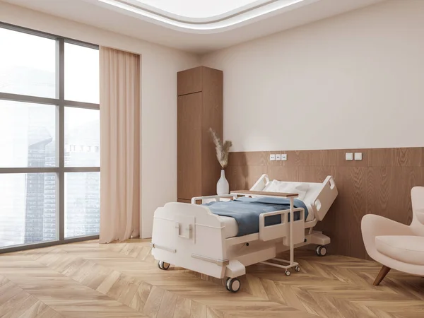 Interiér Moderního Soukromého Nemocničního Oddělení Béžovou Dřevěnou Stěnou Dřevěnou Podlahou — Stock fotografie