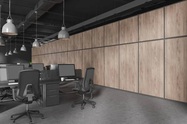 室内黑暗协作 扶手椅和电脑显示器排成一排 侧视空旷的木墙和灰色混凝土地板 商业公司的工作空间阁楼与家具 3D渲染 — 图库照片