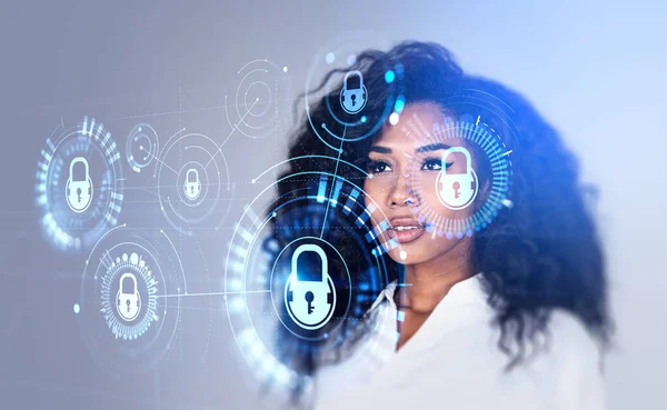 Porträt Einer Schwarzen Geschäftsfrau Virtueller Bildschirm Mit Hologramm Für Cybersicherheit — Stockfoto