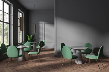 Gri duvarları, koyu ahşap zemini, rahat yeşil sandalyeleri ve büyük uzay duvarlı yuvarlak masaları olan klasik tarzda güzel bir restoranın içi. 3d oluşturma