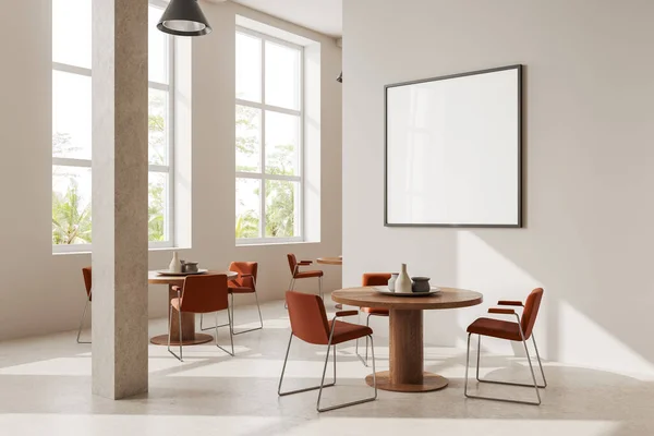 Interieur Einer Modernen Cafeteria Mit Weißen Wänden Steinboden Gemütlichem Runder — Stockfoto