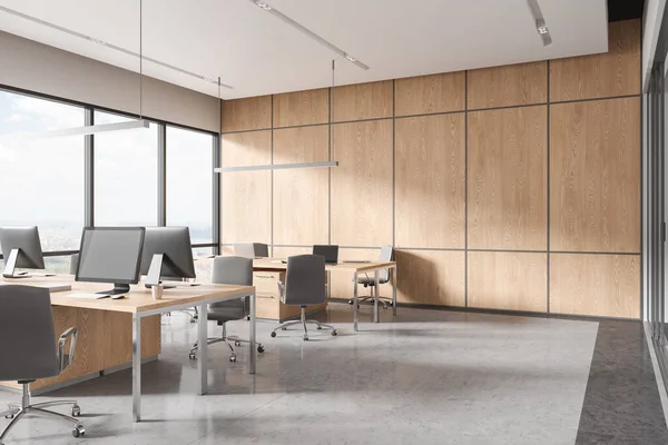 Ofis sandalyeleri sıralanmış, gri beton zemin olan bir iş yeri manzarası. Bilgisayarı ve dizüstü bilgisayarı olan kapalı bir çalışma alanı. New York manzaralı panoramik pencere. 3B görüntüleme