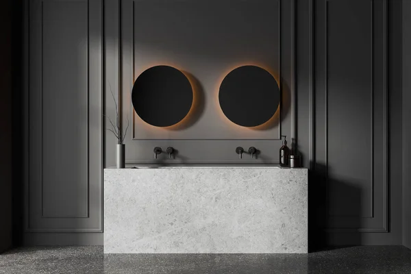 Interior Casa Banho Elegante Com Paredes Cinzentas Piso Concreto Maciça — Fotografia de Stock